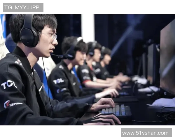 高校联赛最新积分榜揭晓EDG以77分稳居榜首展现强劲实力 高校联赛最新积分榜揭晓EDG以77分稳居榜首展现强劲实力